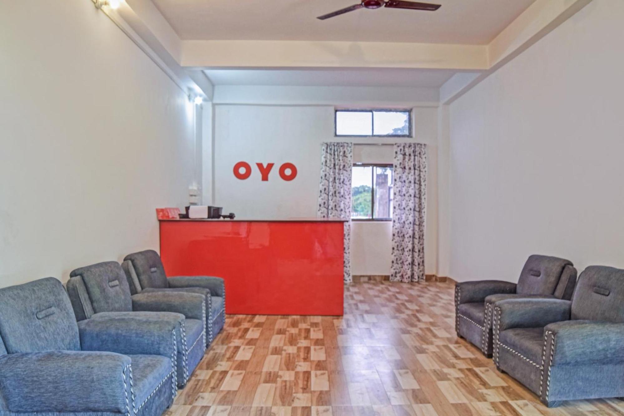 Spot On Jp Guest House Kaharpara 外观 照片